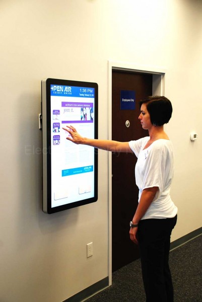 Digital Signage In Banking & Financial - Electronic Display Networks